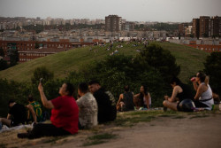 Un total de 14 CCAA tendr&aacute;n ma&ntilde;ana avisos por calor, lluvias, tormentas, viento y oleajes por la llegada de una dana