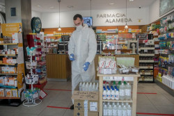  Un total de 459 farmac&eacute;uticos est&aacute;n ingresados o en cuarentena, 183 m&aacute;s que la semana pasada