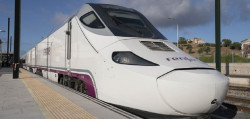 Una aver&iacute;a en Palencia afecta a los Alvia Madrid-Santander y Santander-Alicante con transbordos por carretera