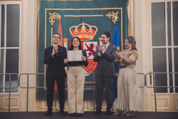 Una estudiante c&aacute;ntabra del IES El Alisal, premiada en el Concurso `Una Constituci&oacute;n para todos`