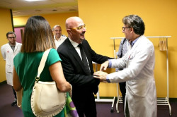 Una veintena de especialistas participan en un programa de excelencia en reumatología en Valdecilla