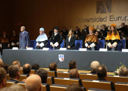 UNEATL&Aacute;NTICO celebrar&aacute; el 4 de octubre el acto de apertura del curso en el que entregar&aacute; su Medalla a Padre Menni