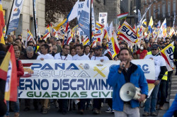 Unos 6.000 polic&iacute;as y guardias civiles de toda Espa&ntilde;a claman en Madrid contra la "discriminaci&oacute;n" por parte del Gobierno