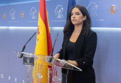 Vox amenaza al PP con no apoyar sus presupuestos auton&oacute;micos si acuerda con el PSOE el reparto de menores migrantes