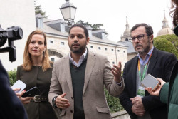 Vox denuncia al Gobierno de S&aacute;nchez como una "organizaci&oacute;n criminal" y critica la "renuncia de la oposici&oacute;n" del PP