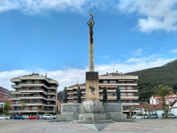 Vox exige protecci&oacute;n del monumento a Carrero Blanco en Santo&ntilde;a frente al "vandalismo institucional" del Gobierno central