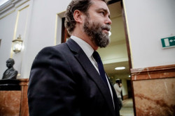 VOX pide "derogar" la Ley del solo s&iacute; es s&iacute; y que se contemple la prisi&oacute;n permanente para los delitos m&aacute;s atroces