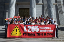 Vox pide la derogaci&oacute;n de la ley del `solo s&iacute; es s&iacute;`, que cumple un a&ntilde;o, y la dimisi&oacute;n en bloque del Gobierno