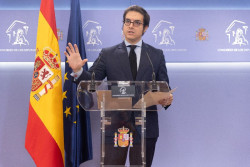 Vox tilda los cambios del PSOE de "maquillaje" para tapar la corrupci&oacute;n pero dice que partido "entero est&aacute; implicado"