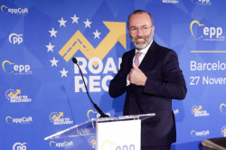 Weber,  presidente del Partido Popular Europeo,amenaza a S&aacute;nchez con una comisi&oacute;n de investigaci&oacute;n en la Euroc&aacute;mara sobre la situaci&oacute;n en Espa&ntilde;a