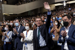 Ya hay un l&iacute;der para sustituir a S&aacute;nchez.   Por Carlos Magdalena