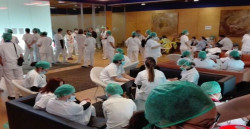 Yo  no aplaudo, por Carlos Magdalena 