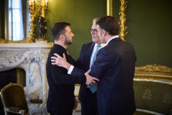 Zelenski afirma que "habr&aacute; diplomacia para la paz" con "toda Europa y, necesariamente, EEUU"