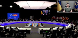 Zelenski pide armas para dar una "respuesta firme" a Rusia