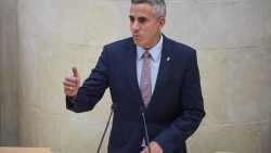 Zuloaga dice que la "inestabilidad" del Gobierno del PP "ha provocado" 35 ceses de puestos de responsabilidad en un a&ntilde;o