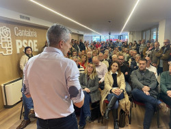 Zuloaga marca "romper" la mayor&iacute;a absoluta del PP y gobernar en Santander como "objetivo prioritario" en 2027