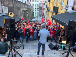 Zuloaga pide a la militancia un voto "con cabeza" para "derrotar a la derecha" en el cierre de la campa&ntilde;a de primarias