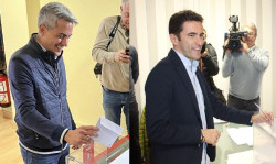 Zuloaga y Casares votan en las primarias y animan a los militantes a participar "por el futuro del PSOE y de Cantabria"